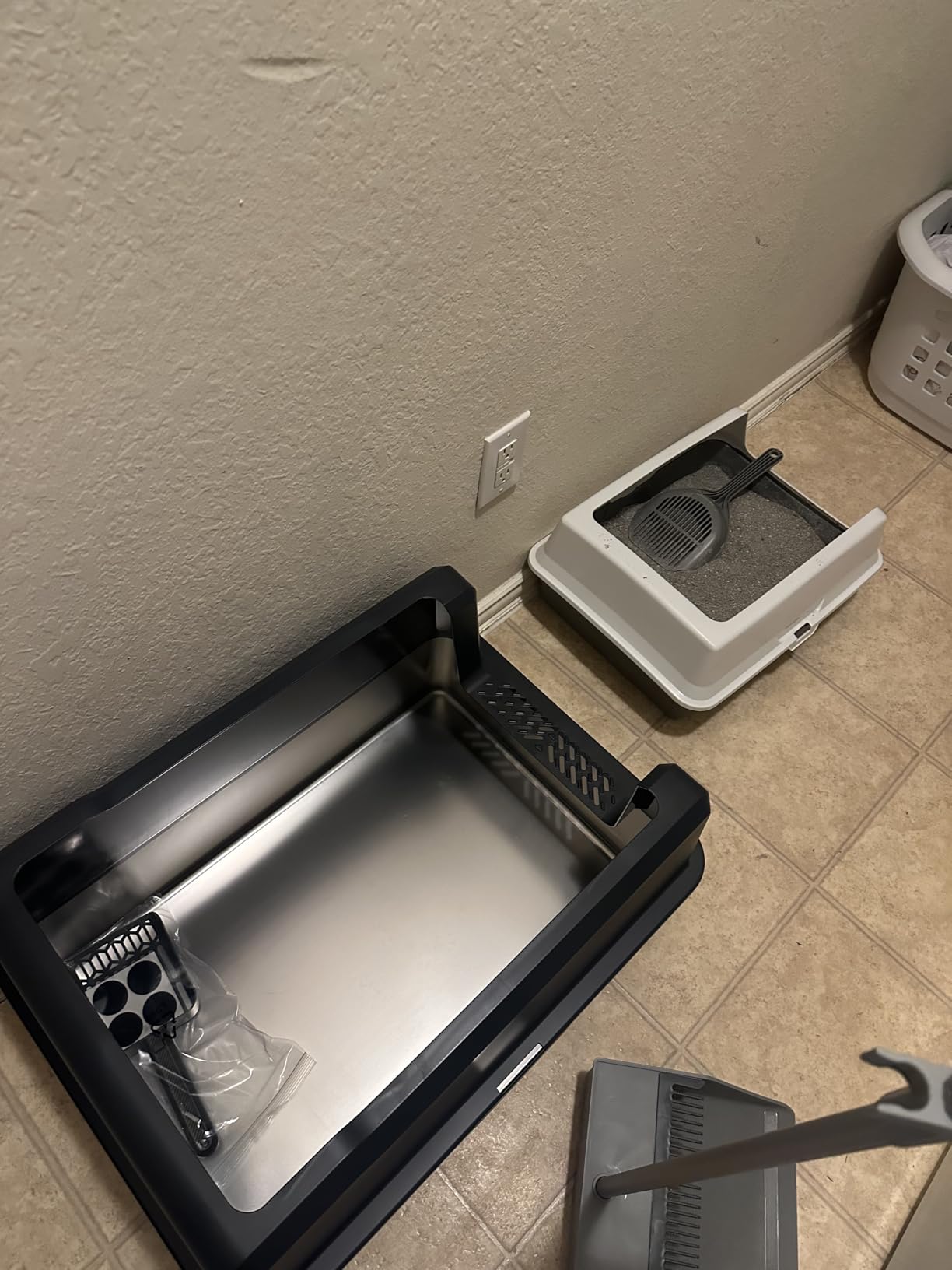 XXXL Extra Large Stainless Steel Litter Box, 28
