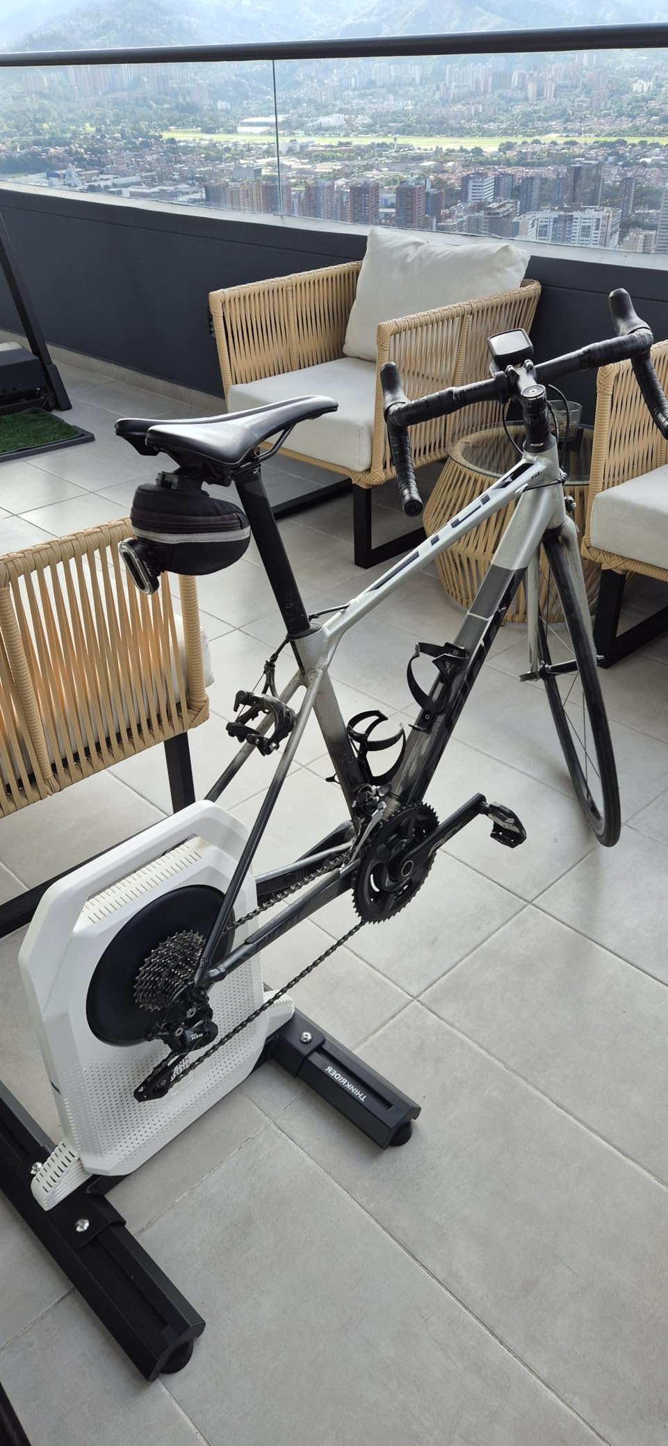 ThinkRider XXPRO Smart Bike Trainer,2500W,25% Gradient,ANT + & BLE customer photo 1