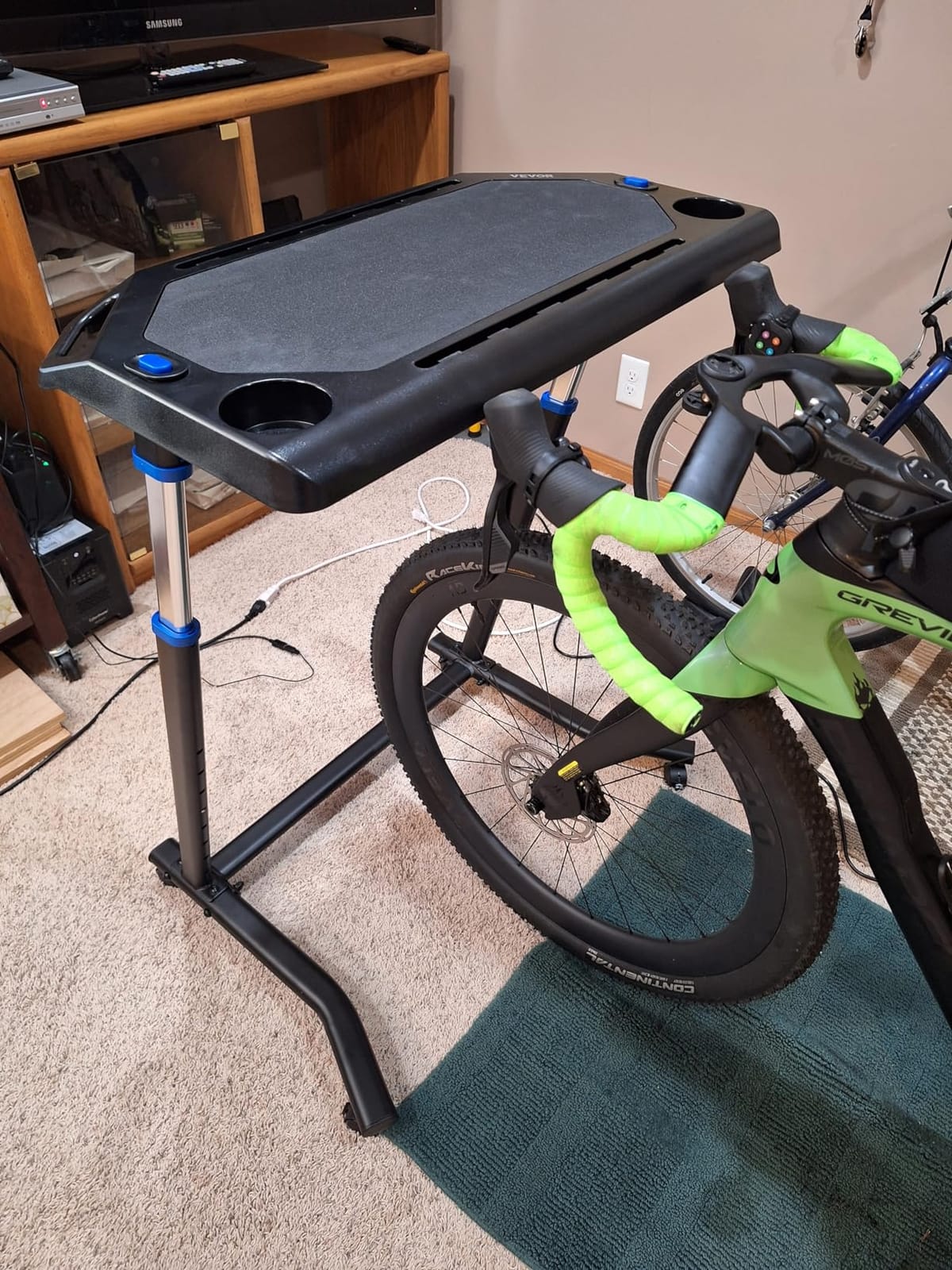 VEVOR Cycling Desk, Adjustable Bike Trainer & Treadmill Desk with Triangle Support, Non-Slip Multi-Slot Bike Trainer Fitness Desk with Handle Bar, Fit for Home Office Exercise customer photo 2