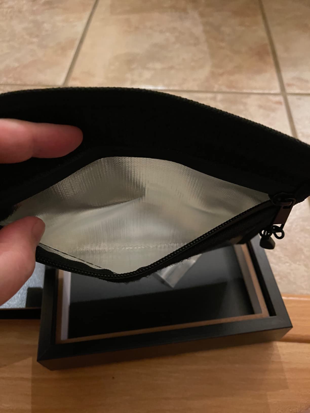 Hidden Picture Frame Safe with Fireproof Money Bag, Diversion Safe, 8x10 customer photo 2