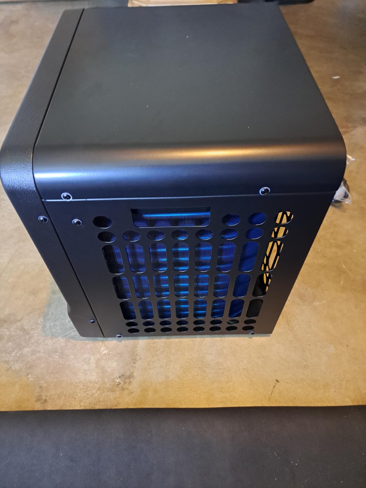 TURBRO 18,000 BTU Swimming Pool Heat Pump, up to 6,000 Gallons, 110-120V customer photo 1