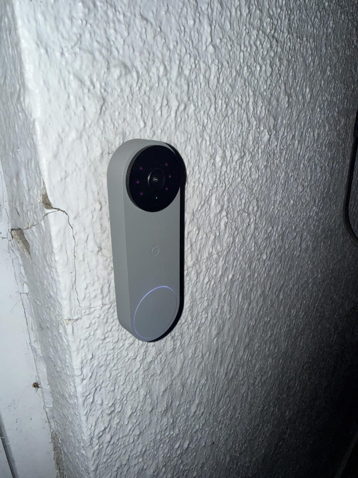 Google Nest Doorbell (Wired, 3rd Gen) - 2K Video, Live View - 2025 - Snow customer photo 1