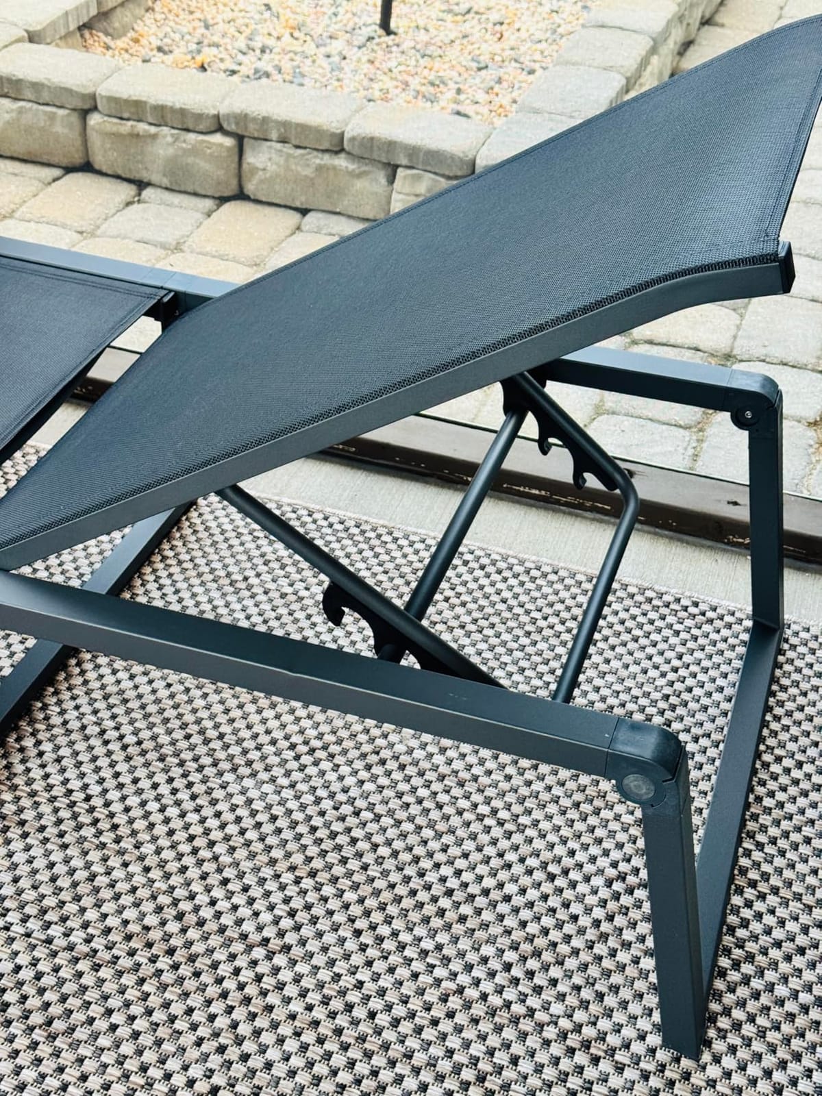 Aluminum Chaise Lounge Chair Outdoor, Foldable& No Assembly Patio Pool Lounge Chairs 5-Position Recliner for Outside, Fully Grounded Legs Sun Lounger for Poolside, Khaki customer photo 1