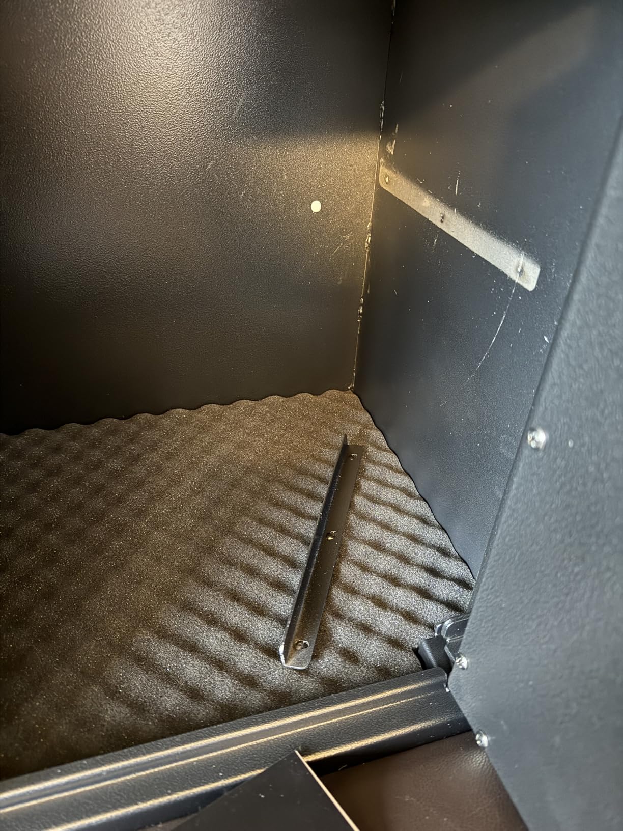 XDeer 1.69 CuFt Biometric Safe with Fireproof Bag, Home Safe for 4 Pistols customer photo 2