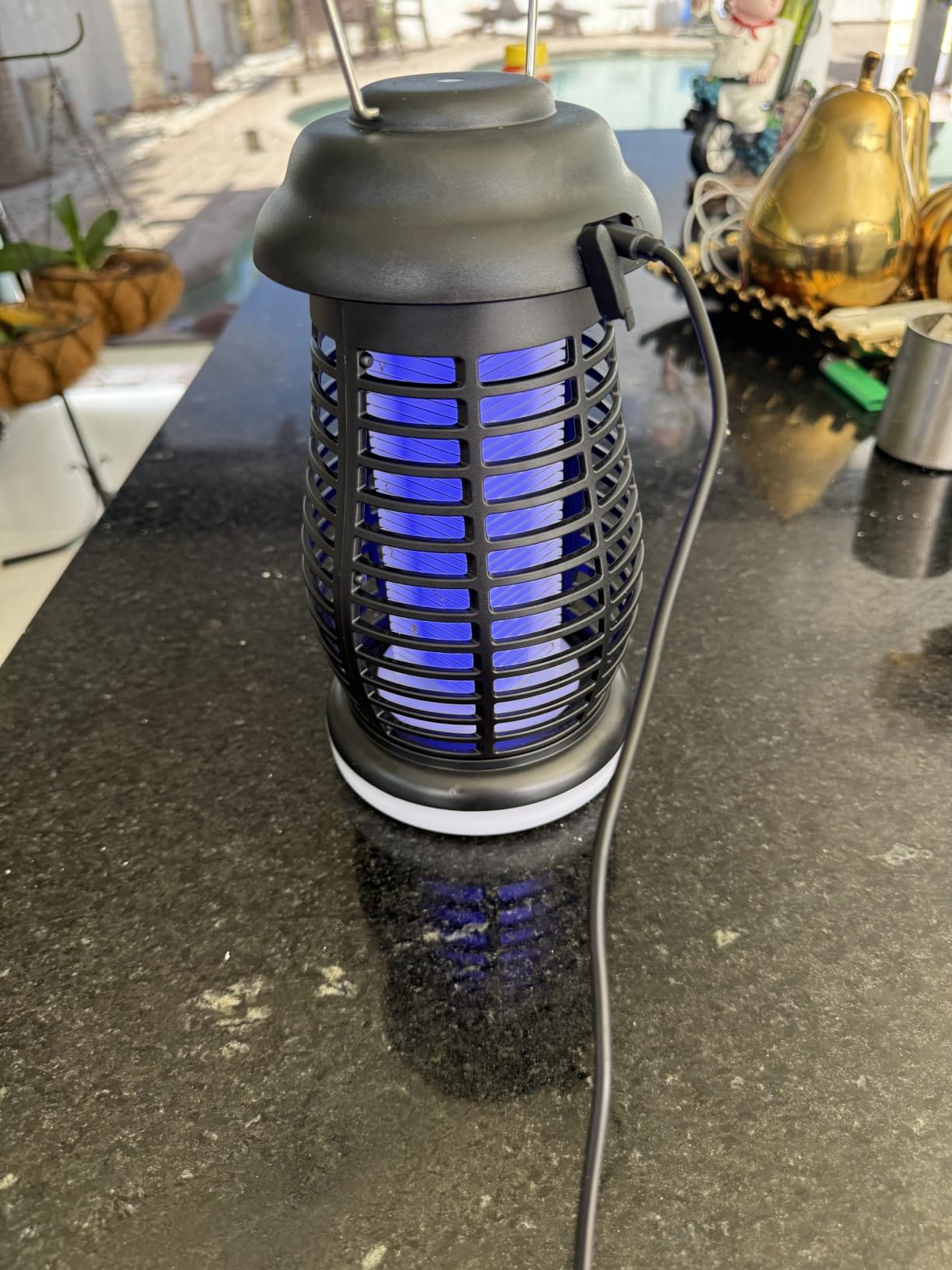 Bug Zapper Outdoor & Indoor,Cordless Portable Mosquito Zapper with Rechargeable 4800mAh Battery & Auto On/Off,Mosquito Repellent Outdoor Patio,Electric Fly Trap for Camping,Kitchen,Backyard,Patio customer photo 1