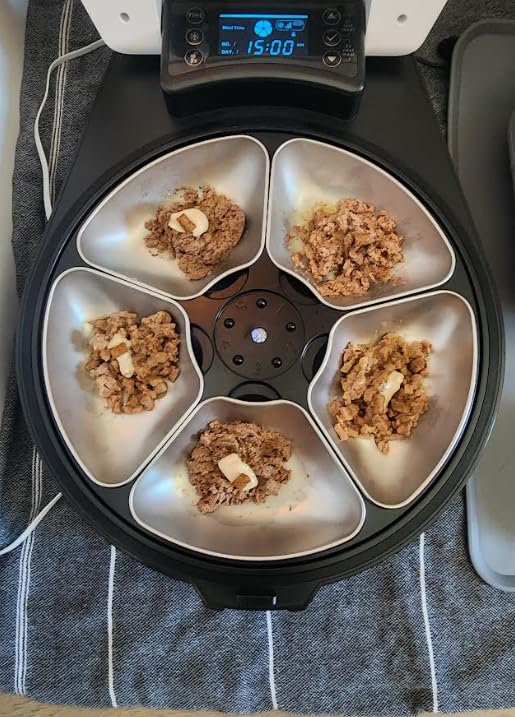Automatic Cat Feeder Wet Food, Semiconductor Cooling & Heating 3 Days Fresh customer photo 2
