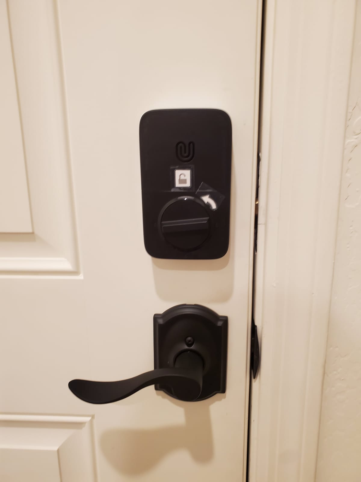 ULTRALOQ Bolt SE Keypad Door Lock with Handle, Built-in Wi-Fi, Matter Over Thread, App Remote Control, Works with Apple Home, Alexa, Google, Fingerprint Smart Locks for Front Door, Auto Lock customer photo 2