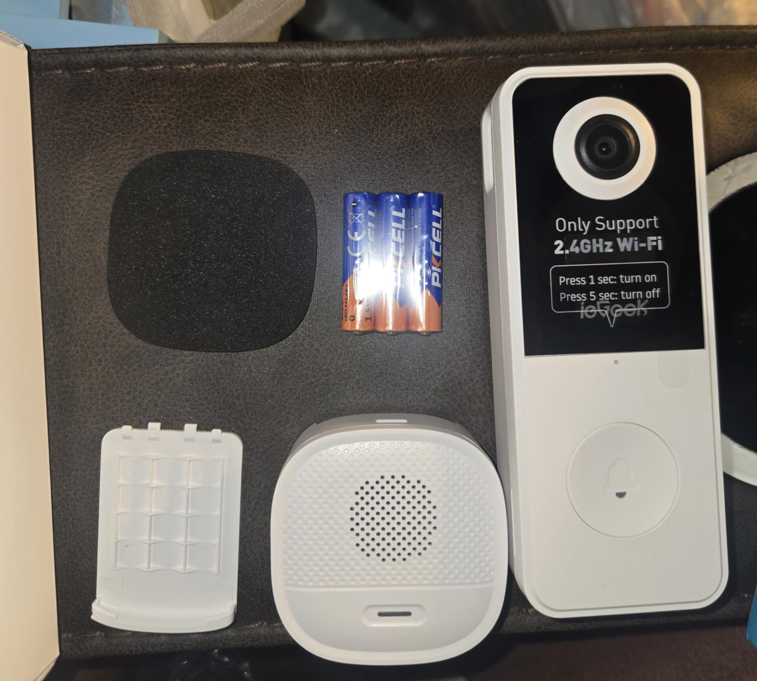ieGeek Video Doorbell Camera Wireless, Head-to-Toe 180° Ultra View Battery Powered, No Subscription Fee, 2K 3MP HD, Smart Motion Detection, Real-time Alerts, Local/Cloud Storage, Only 2.4GHz WiFi customer photo 2