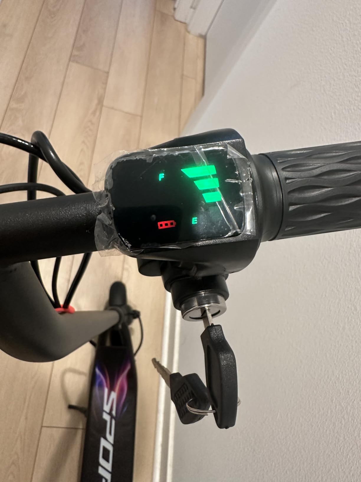 Electric Scooter, 350W/500W Powerful Motor, 15-31 Miles Range, 8.5