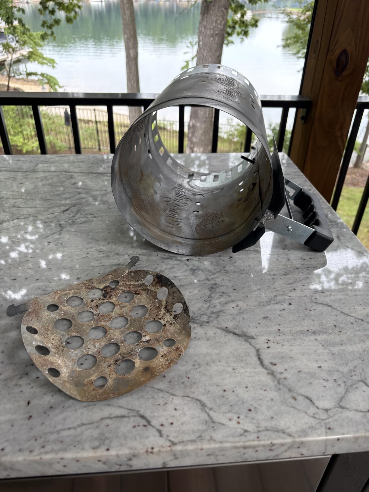 Char-Griller® Charcoal Grill Chimney Starter with Quick Release Trigger for Quickly Lighting BBQ Coals, Compatible with Any BBQ Charcoal Grill, 12-Inch customer photo 2